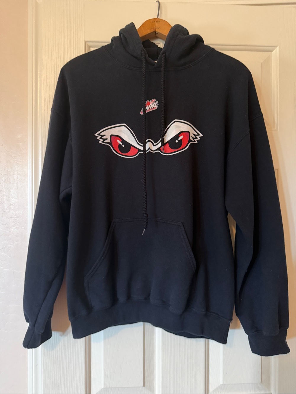 Women’s Portland Winterhawk’s Hockey Black Hoodie size Medium